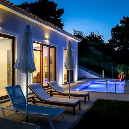 Bay View Agios Sostis * Laganász